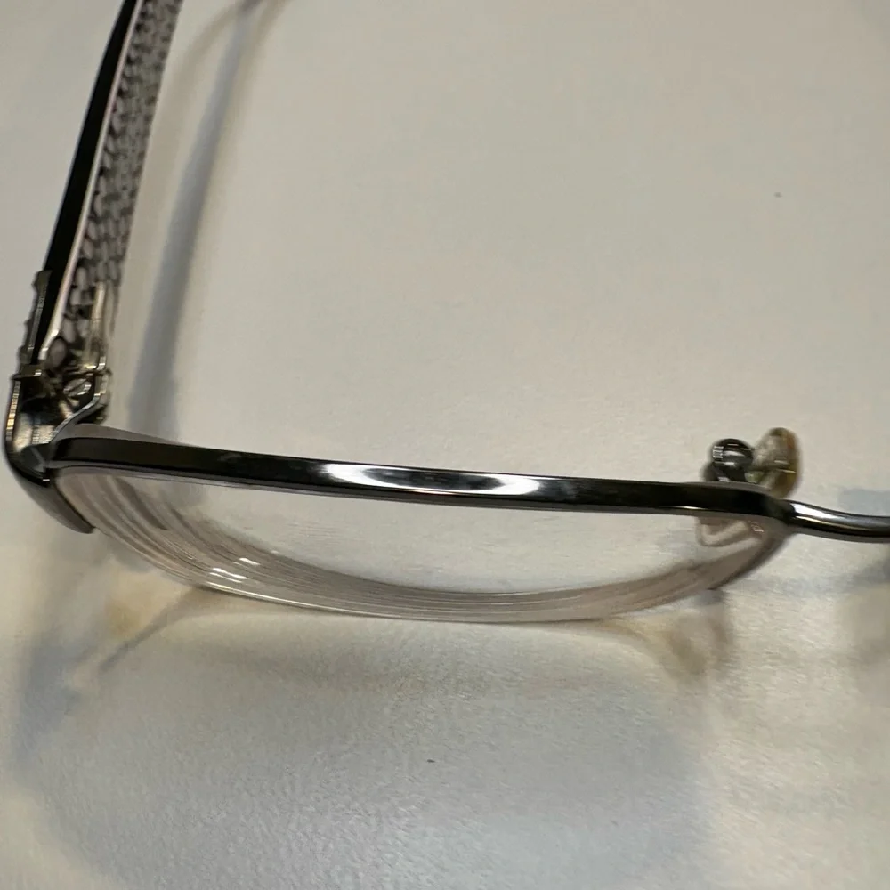 COACH GLASSES HC5027B (Cecily)9081(Dark Silver/Black) 52•17•135 COACH EYEGLASSES